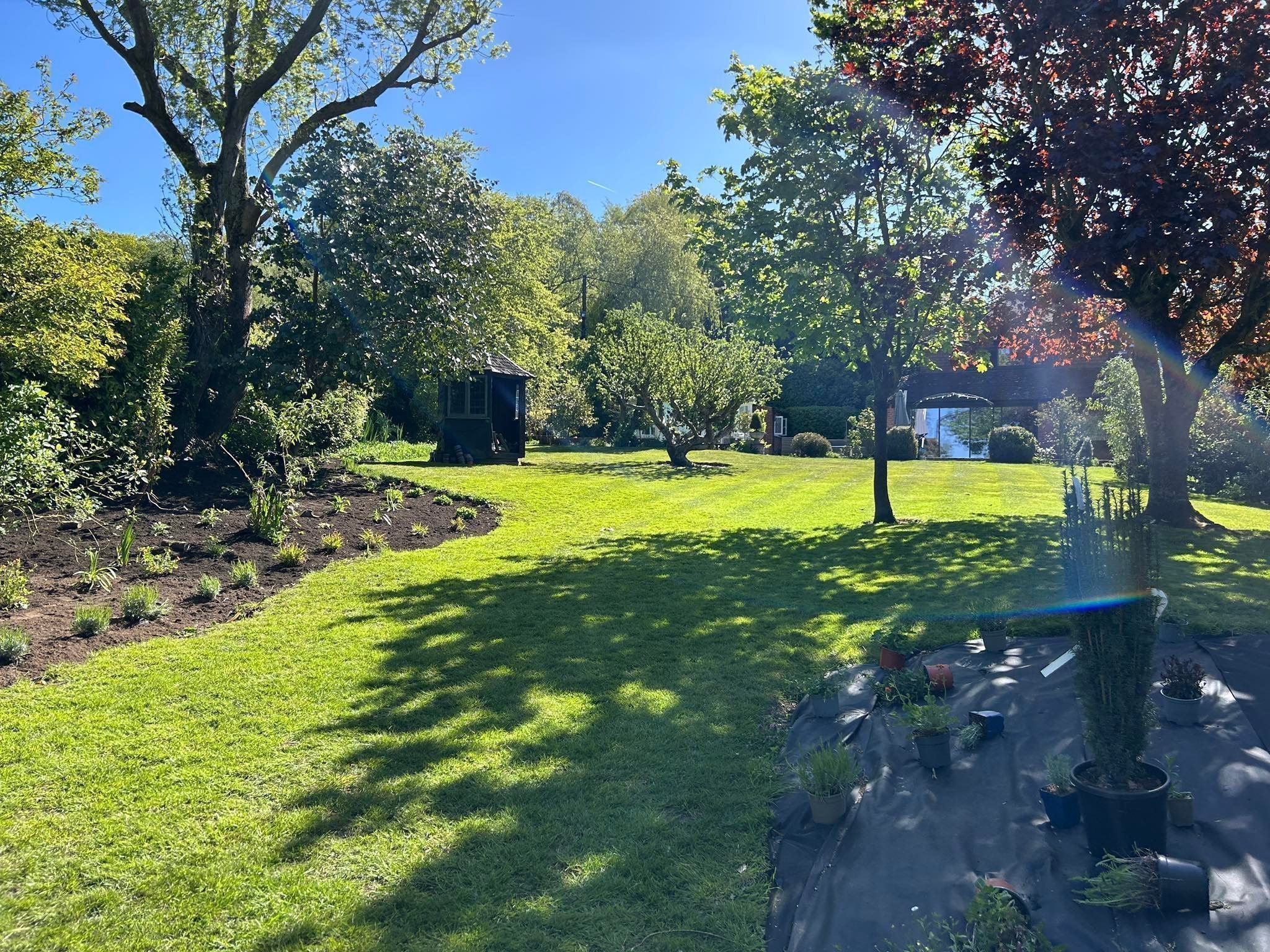 L&C Landscaping & Gardening